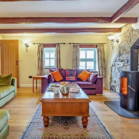 3 Bed In Newquay 82405 Holiday home *